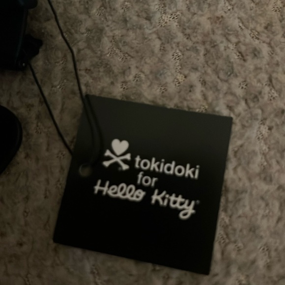 Tokidoki X Hello Kitty rare vintage watch - Picture 5 of 6